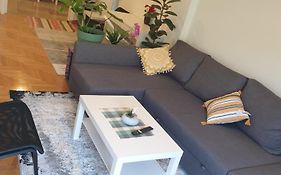 Lavender-Ryan Spacious Apartment For Live And Work In Heart Of Athens